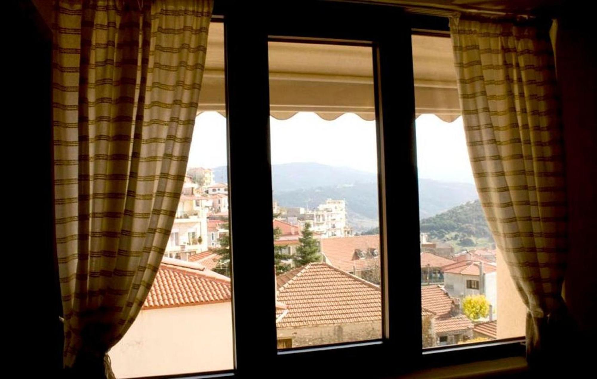 Marianna'S Home Accommodation Karpenisi Exterior photo